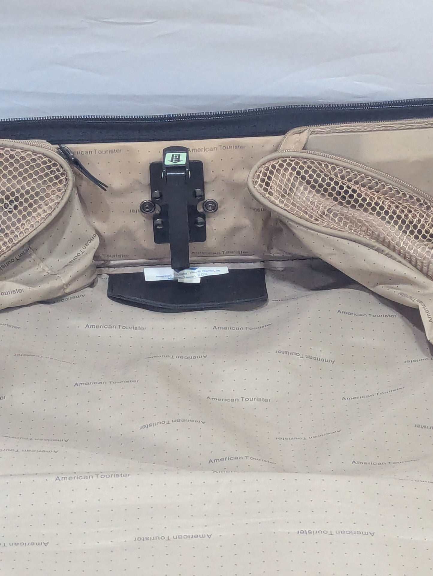Suit Bag Title will update soon