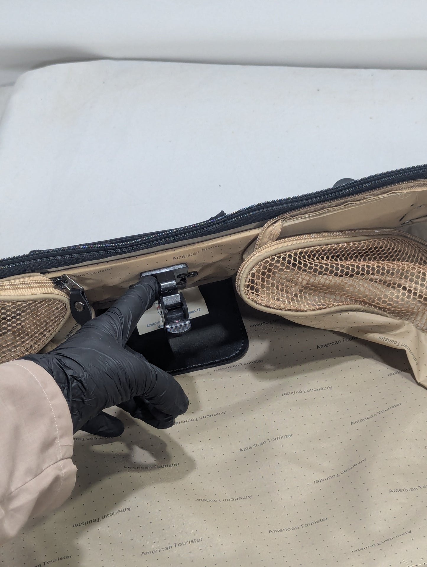 Suit Bag Title will update soon
