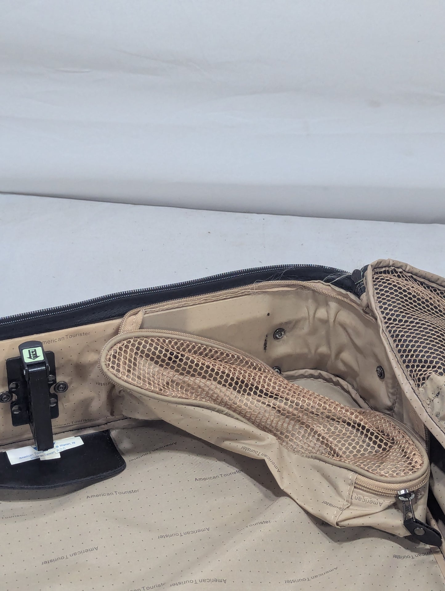 Suit Bag Title will update soon