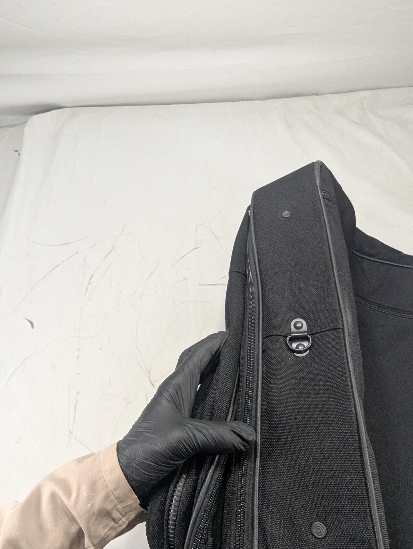 Suit Bag Title will update soon