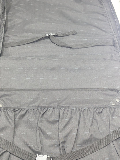Suit Bag Title will update soon