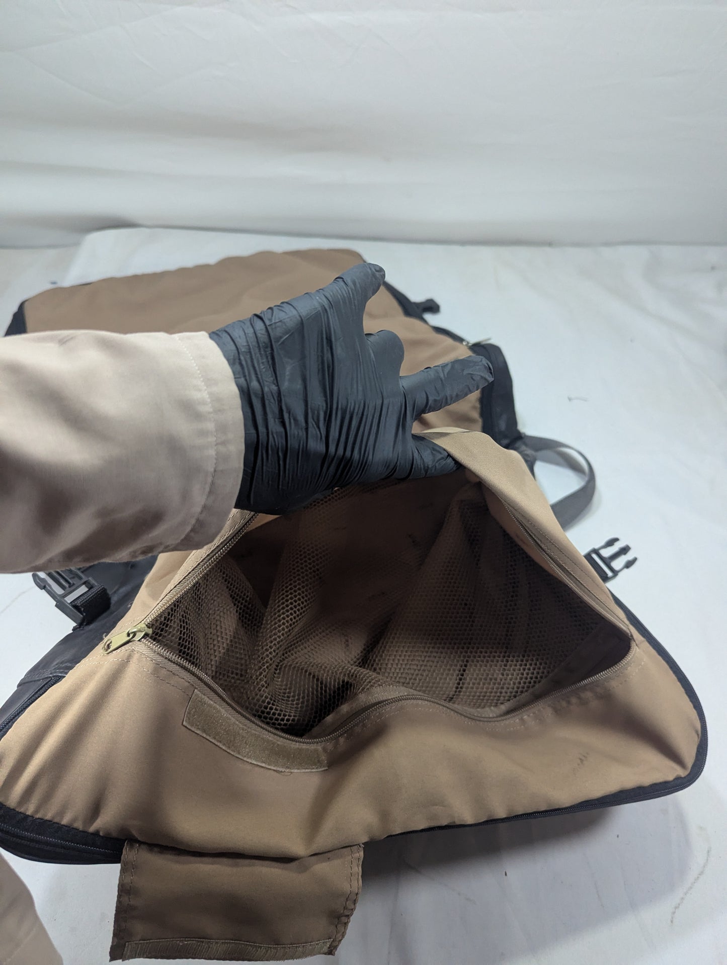 Suit Bag Title will update soon