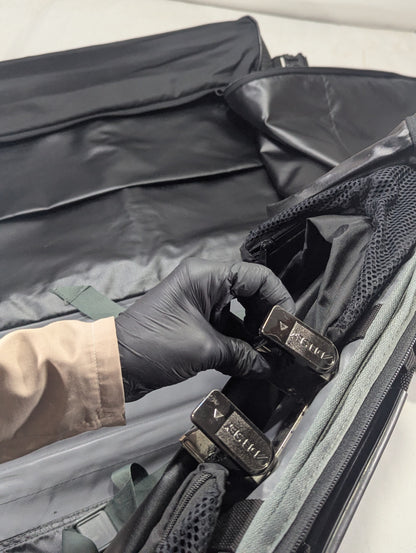 Suit Bag Title will update soon