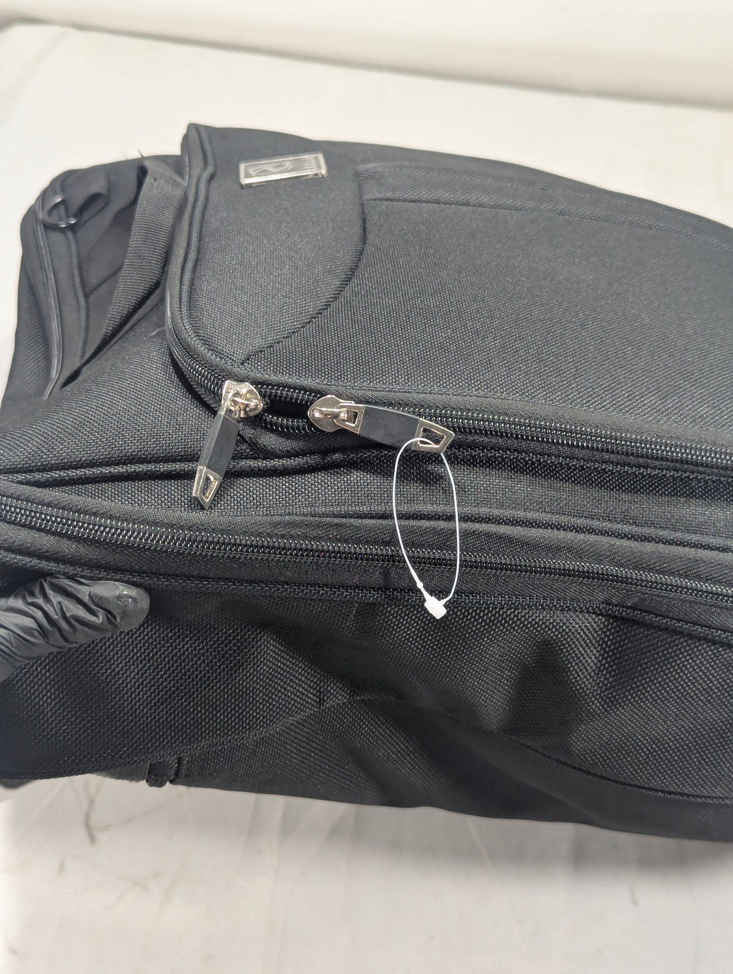 Suit Bag Title will update soon