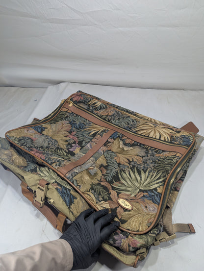 Suit Bag Title will update soon