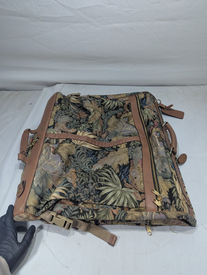 Suit Bag Title will update soon