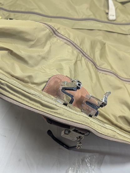 Suit Bag Title will update soon