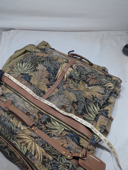 Suit Bag Title will update soon