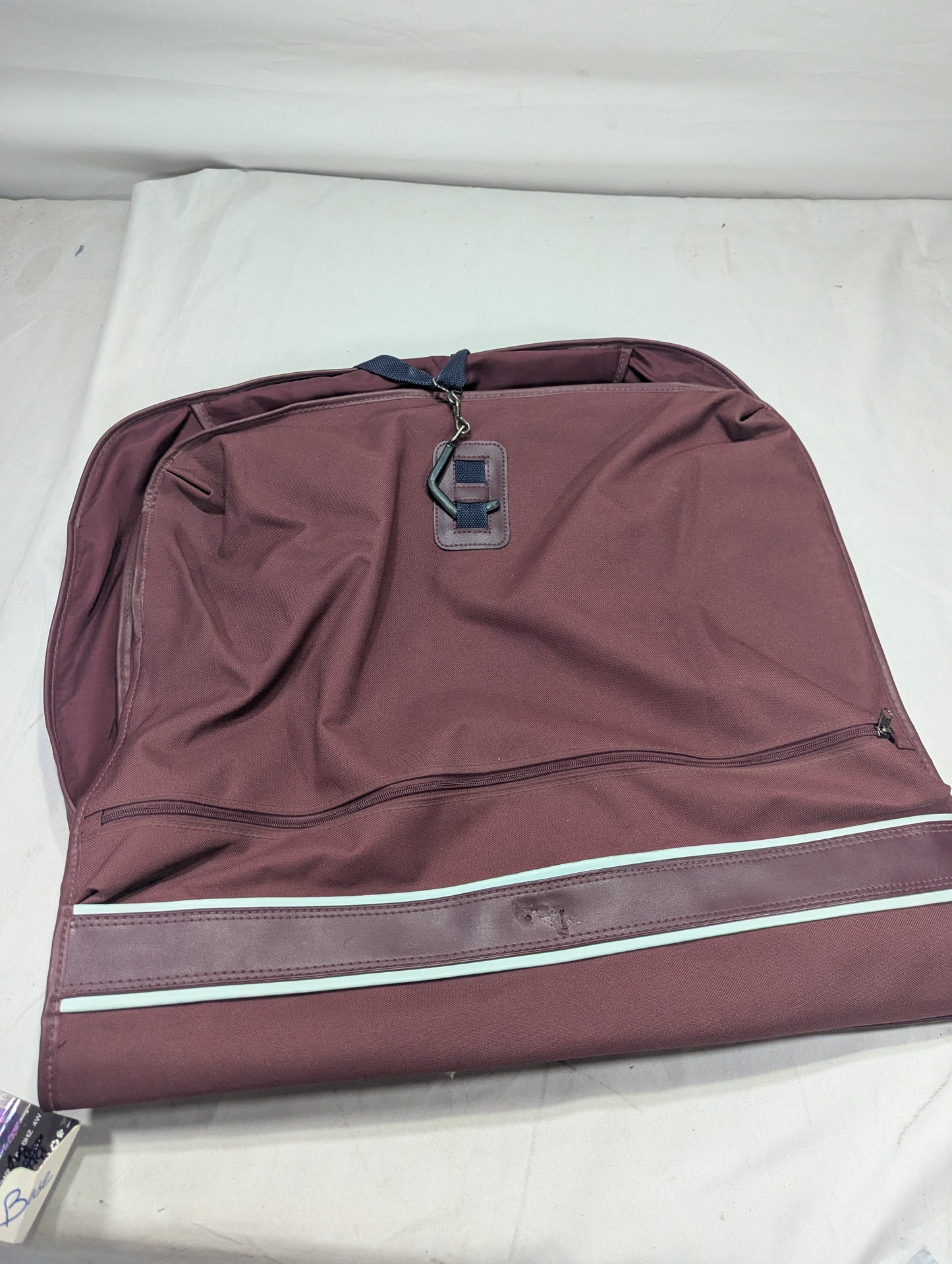 Suit Bag Title will update soon