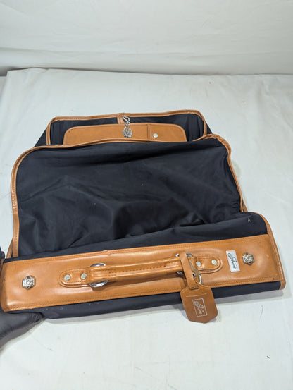 Suit Bag Title will update soon