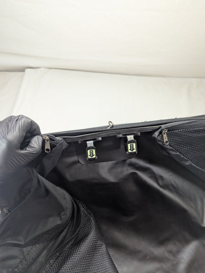 Suit Bag Title will update soon