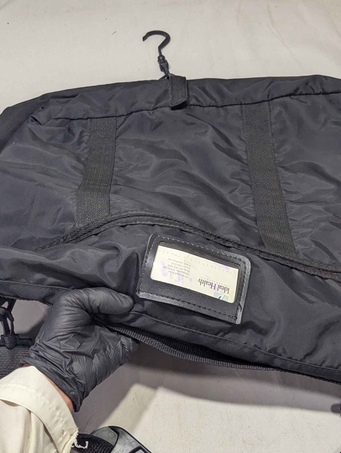Suit Bag Title will update soon