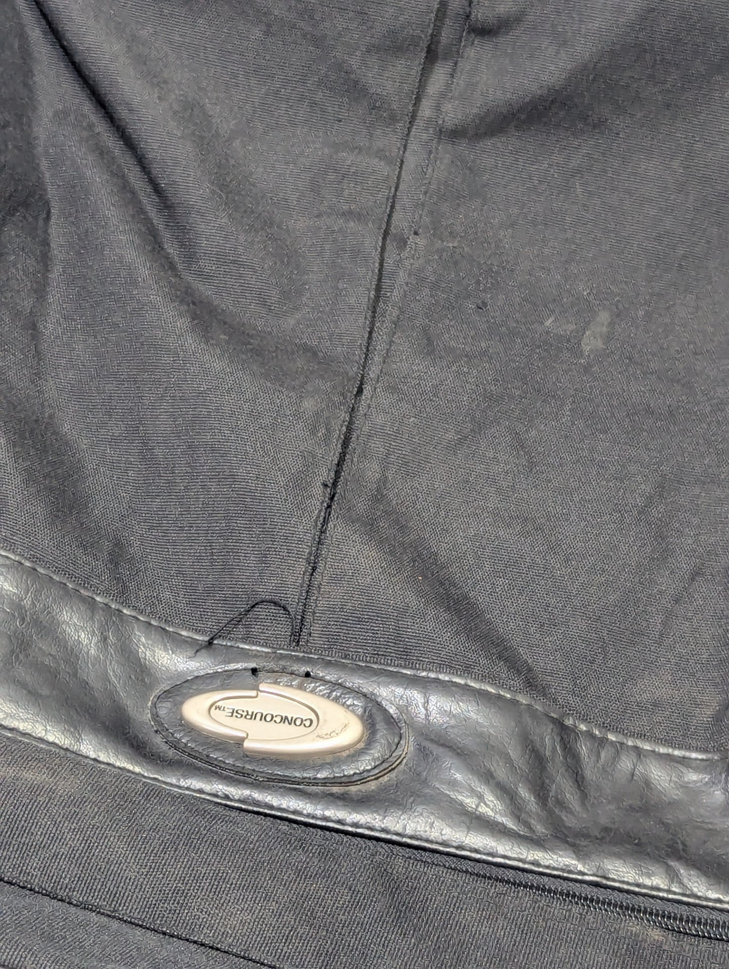 Suit Bag Title will update soon