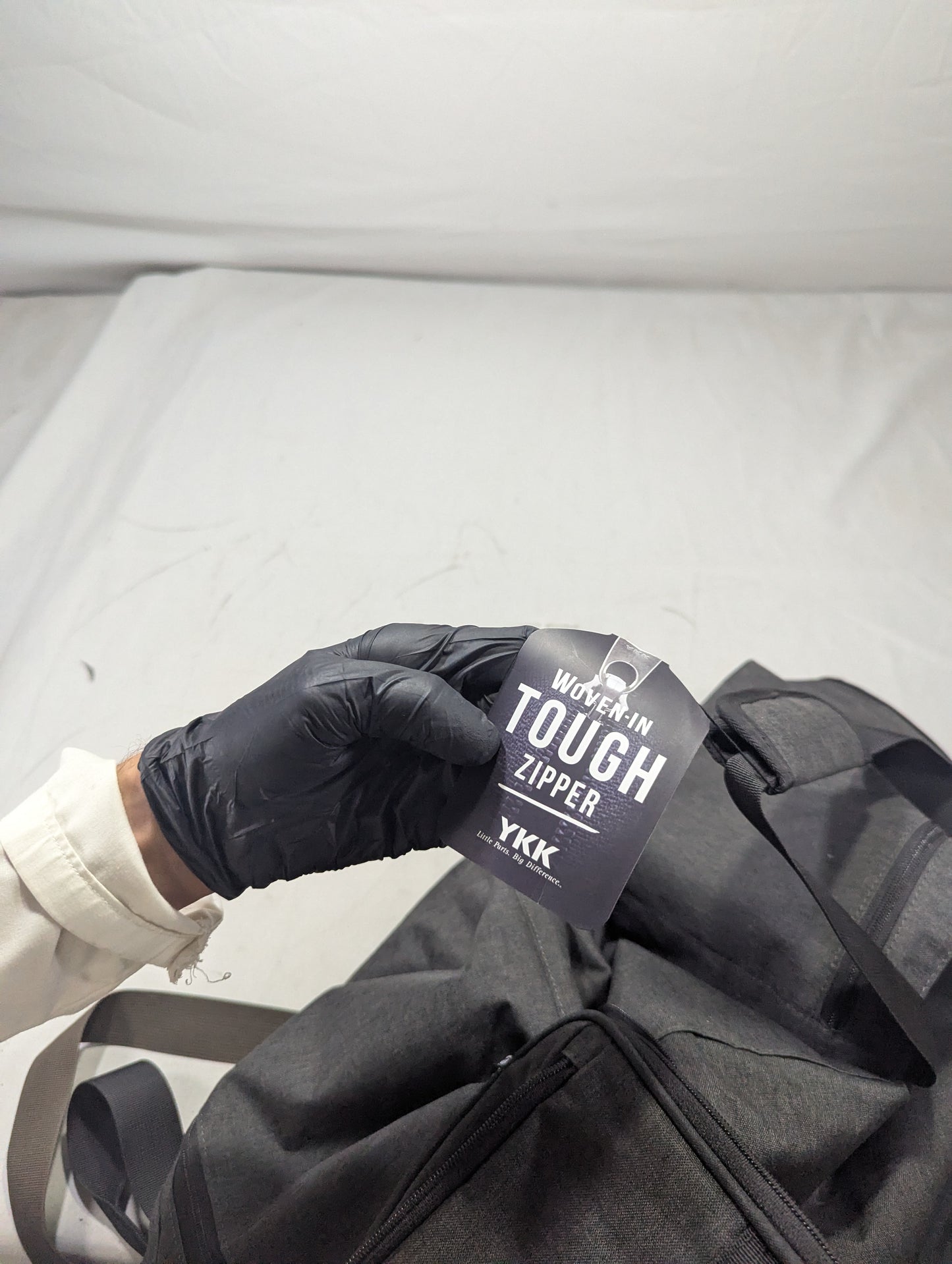 Suit Bag Title will update soon