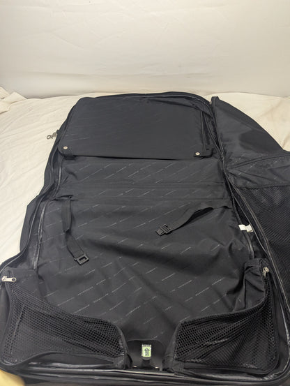 Suit Bag Title will update soon