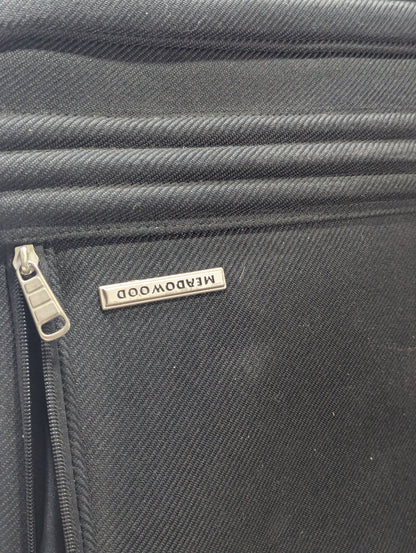Suit Bag Title will update soon