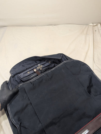 Suit Bag Title will update soon