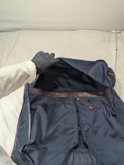 Suit Bag Title will update soon