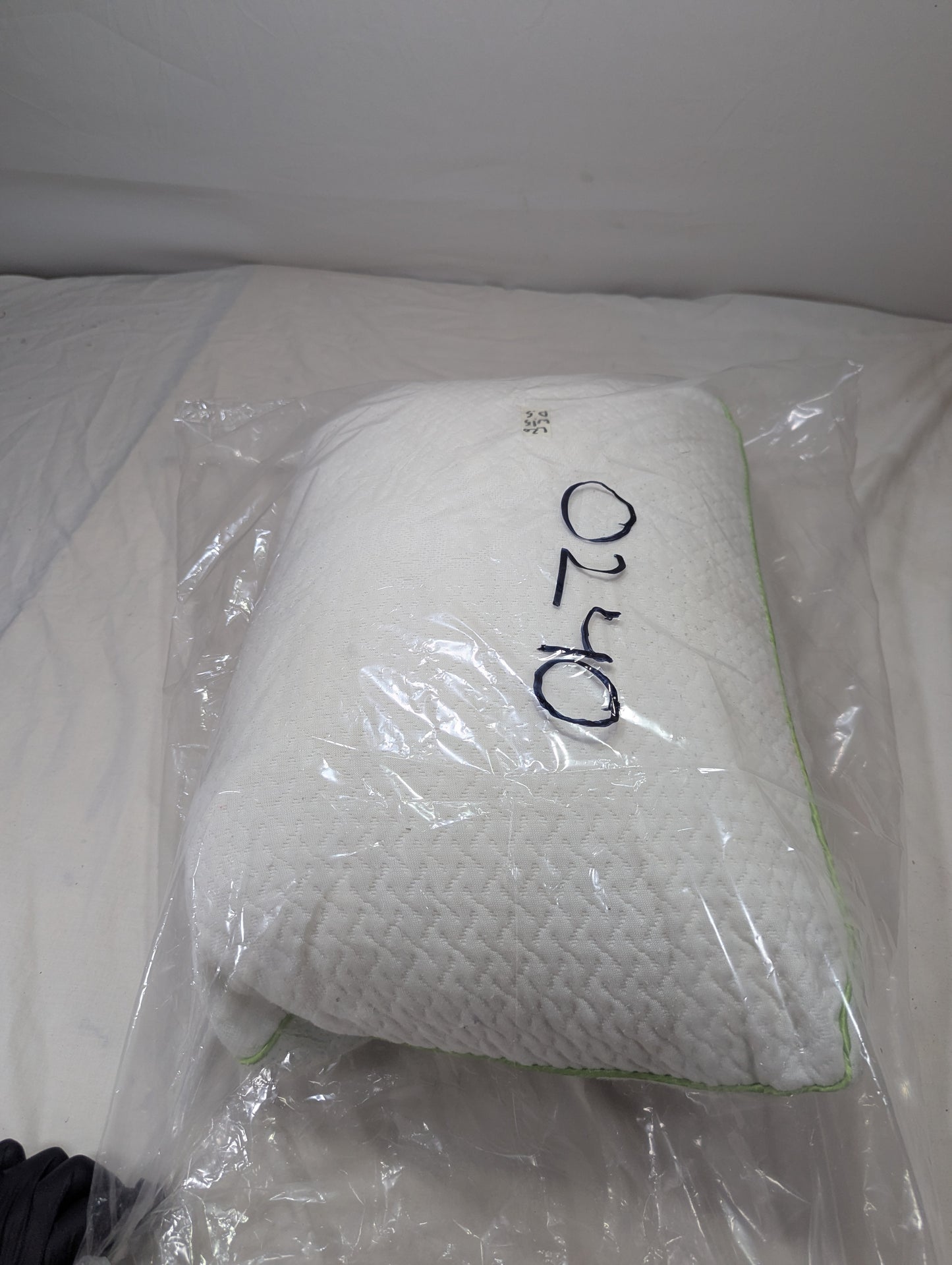 Shredded Imported Authentic Memory foam Pillow P0240