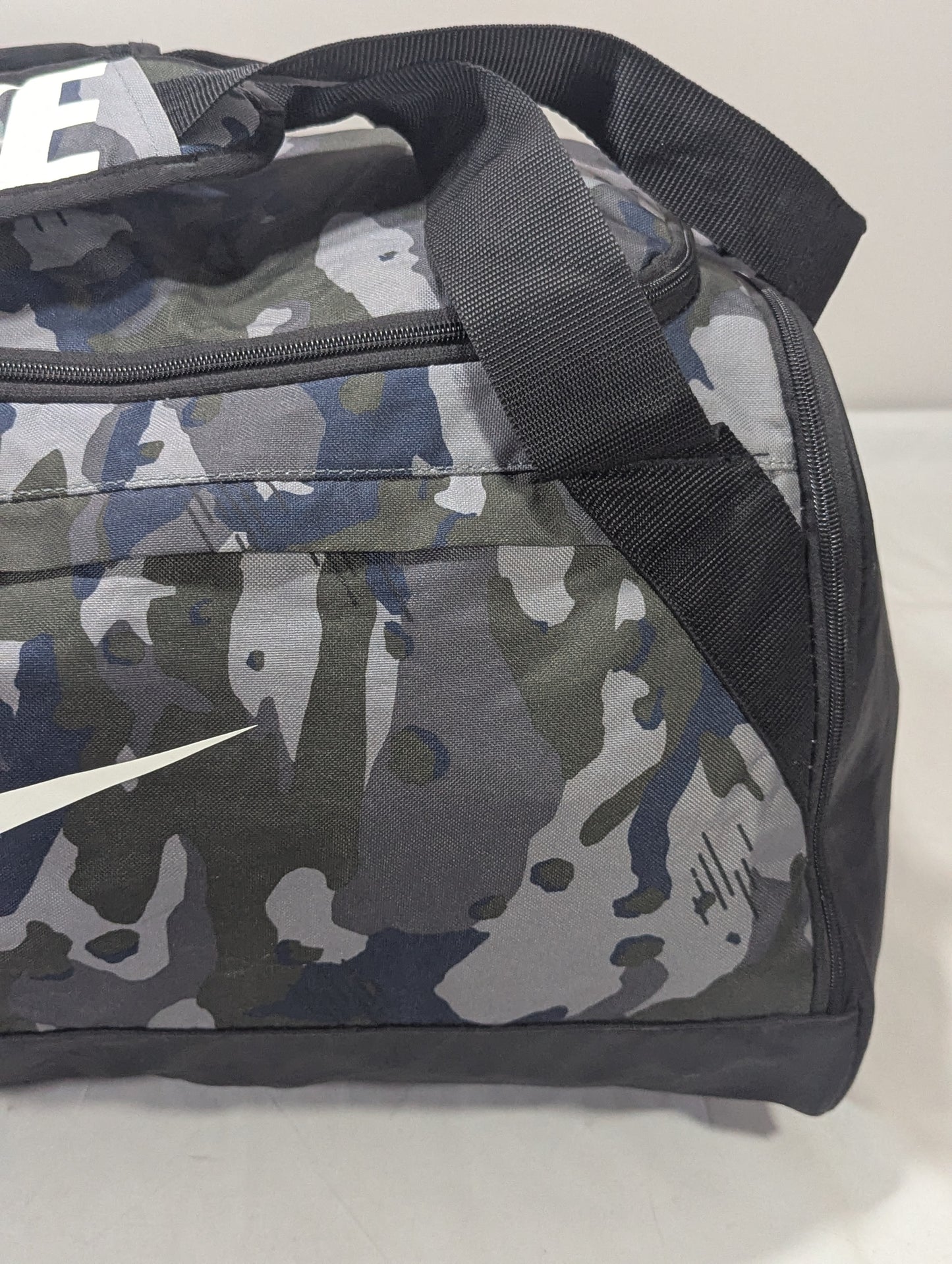 Nike Title will update soon