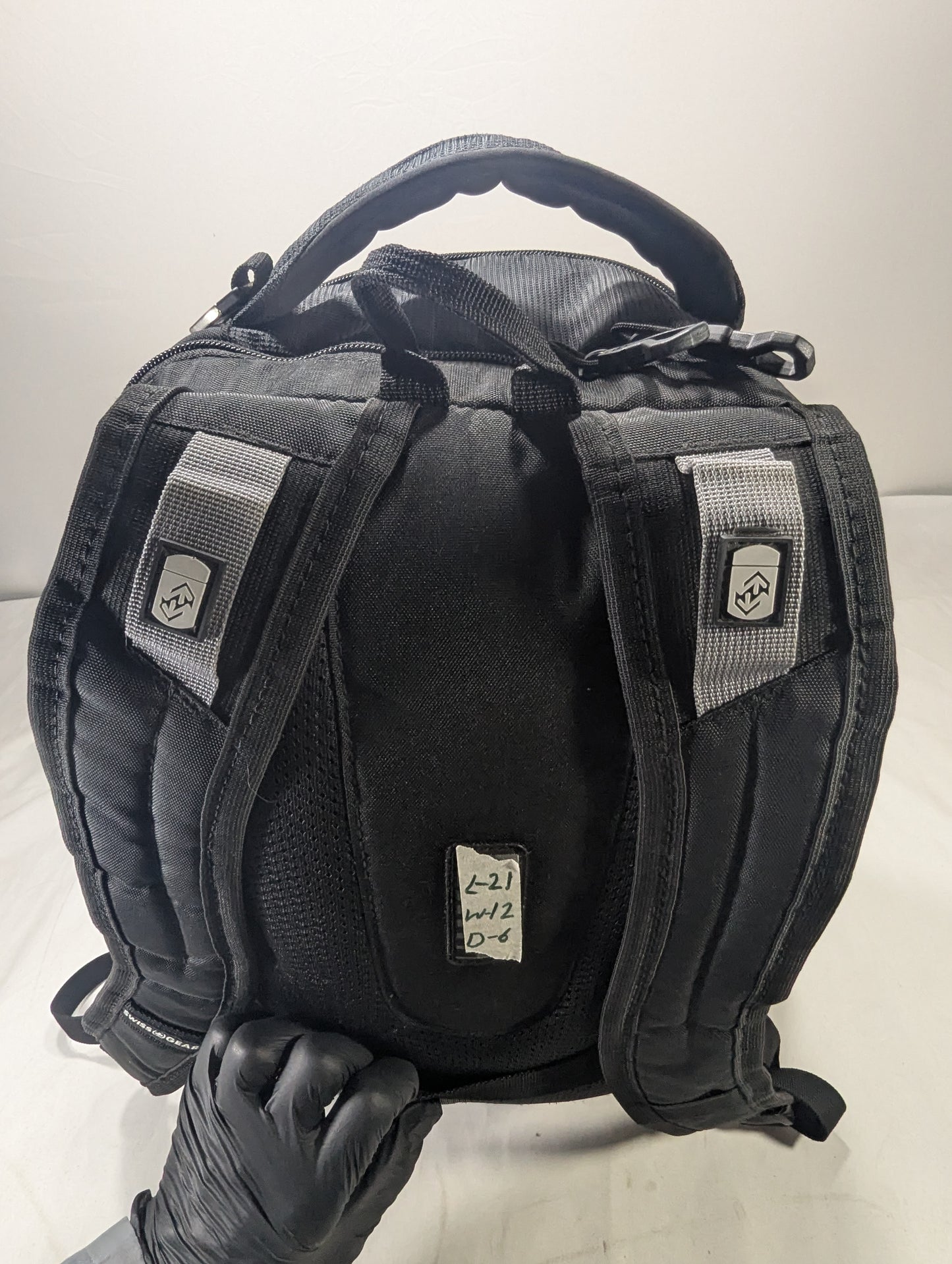 Swiss Gear Title will update soon