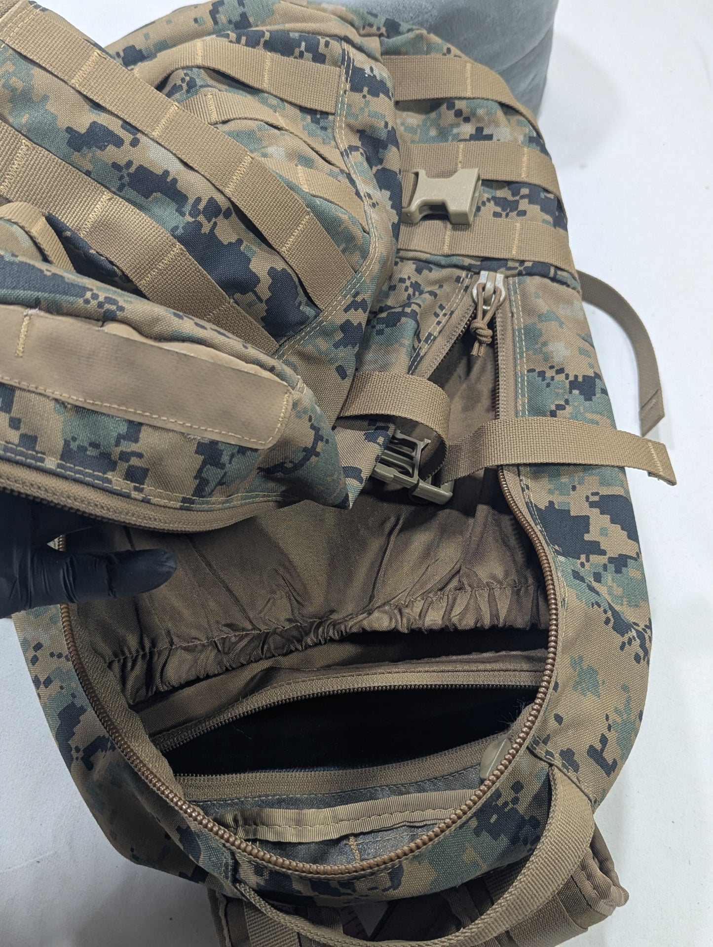 Camouflage Title will update soon