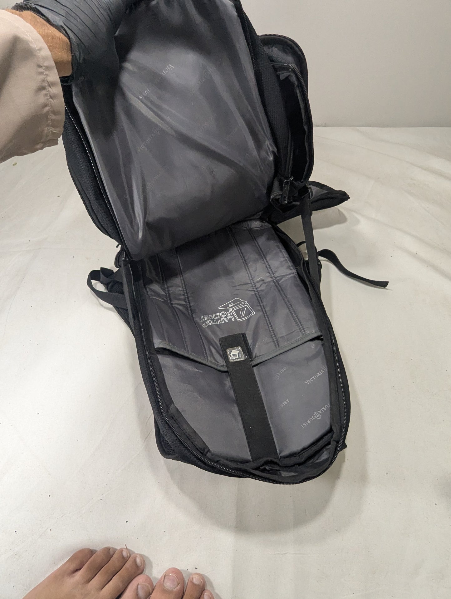 Victorinox Title will update soon