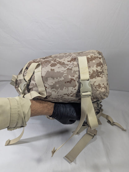 Military hiking bag, 40-45L