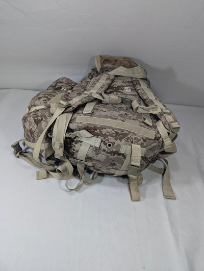 Military hiking bag, 40-45L