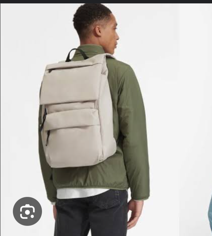 Slim and smart laptop backpack