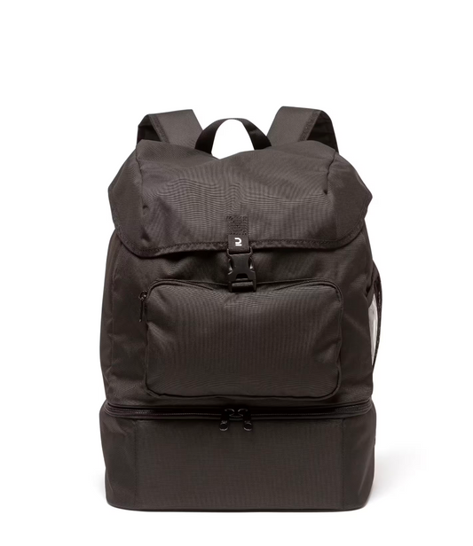 Gym backpack with separate shoes portio