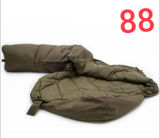 Preloved Military lot sleeping bag Sb88