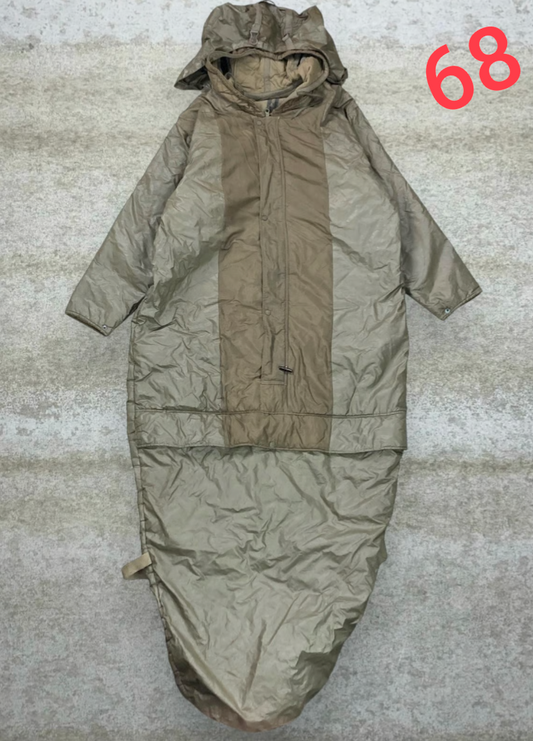 Preloved Military lot sleeping bag Sb68