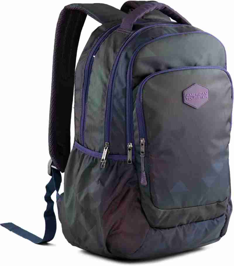 American tourist authentic backpack with rain cover