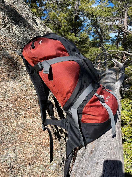 Hiking tourist 40-45L backpack