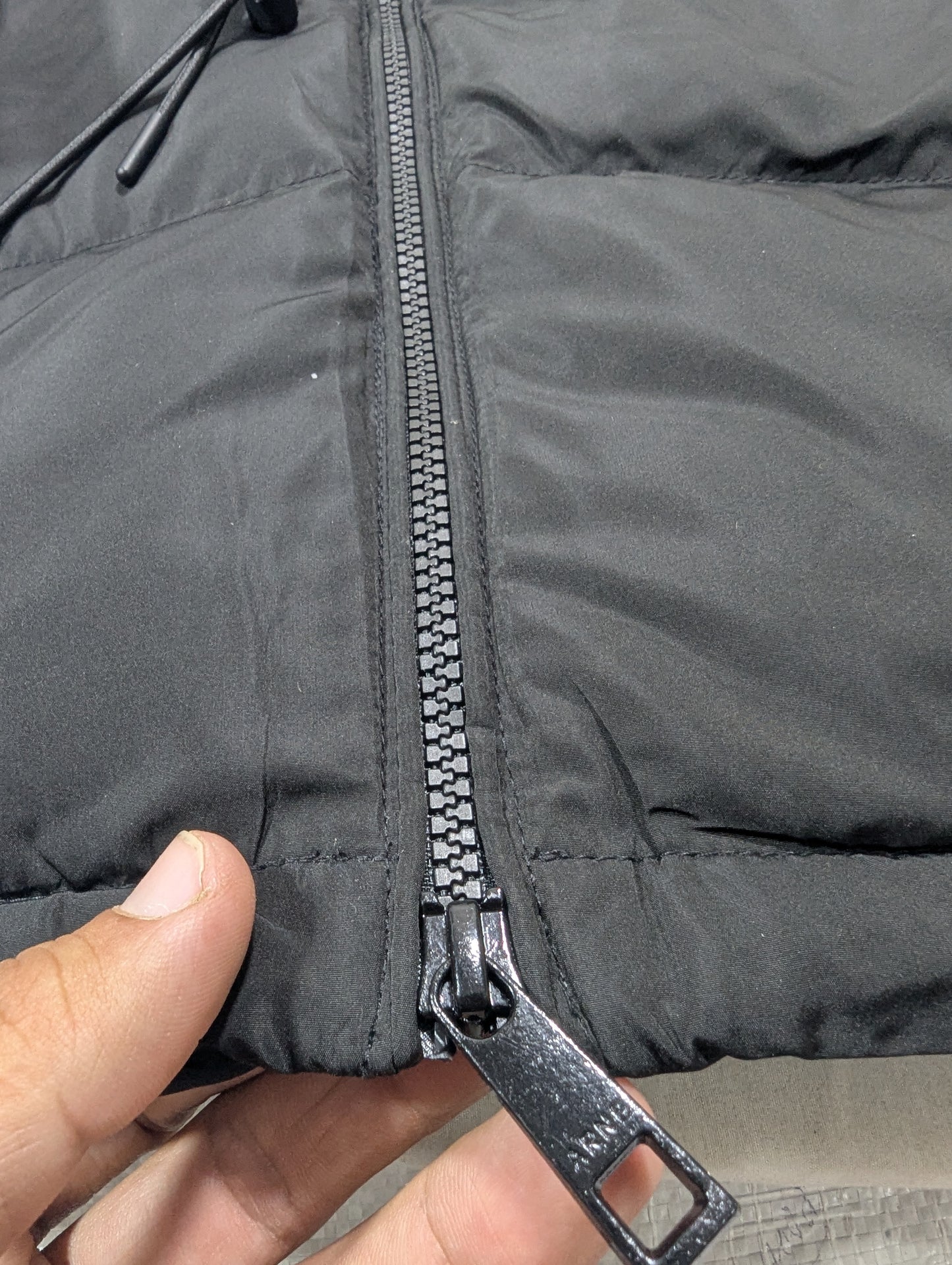 80% Down 20% Feather puffer jacket