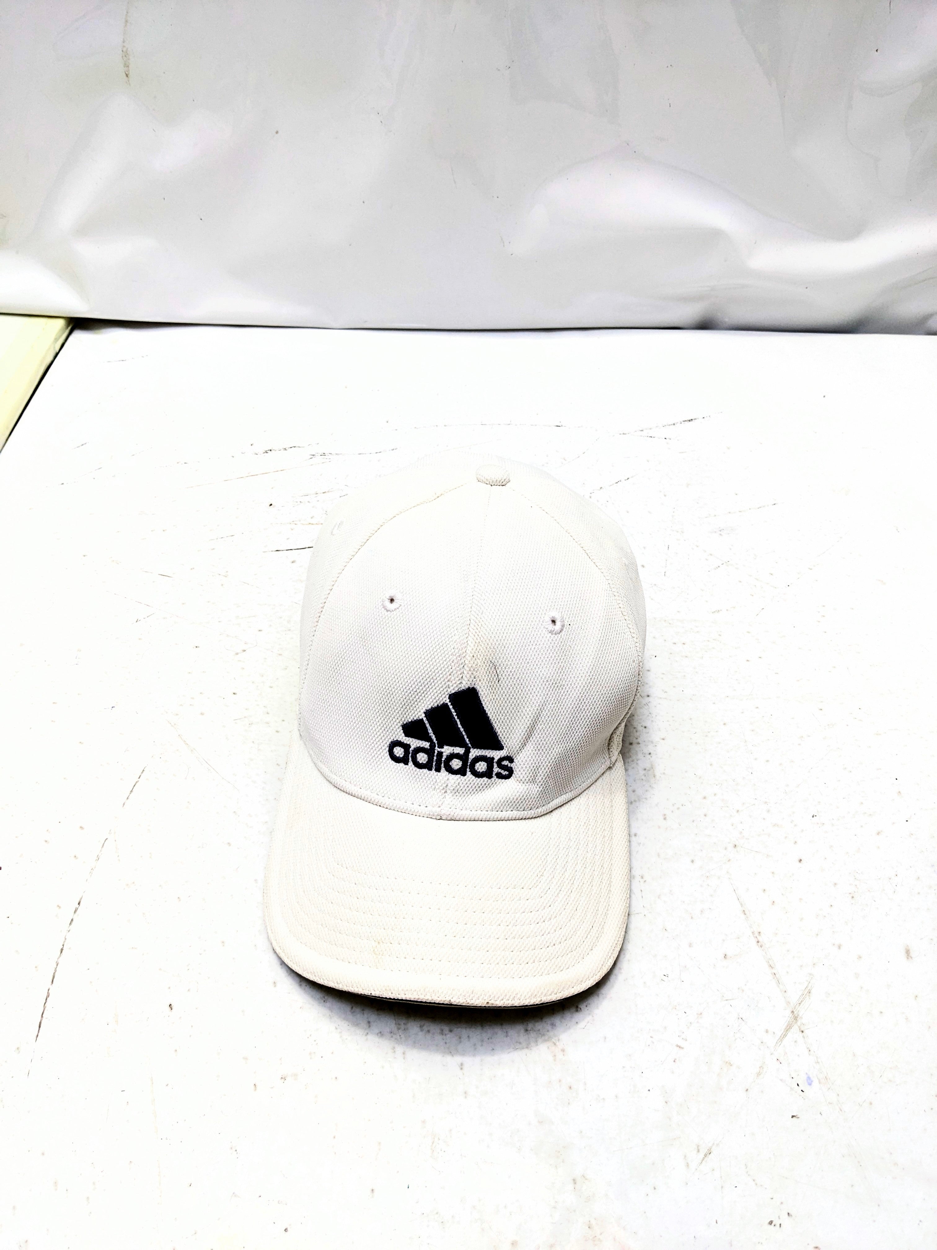 Authentic lot adidas cap .