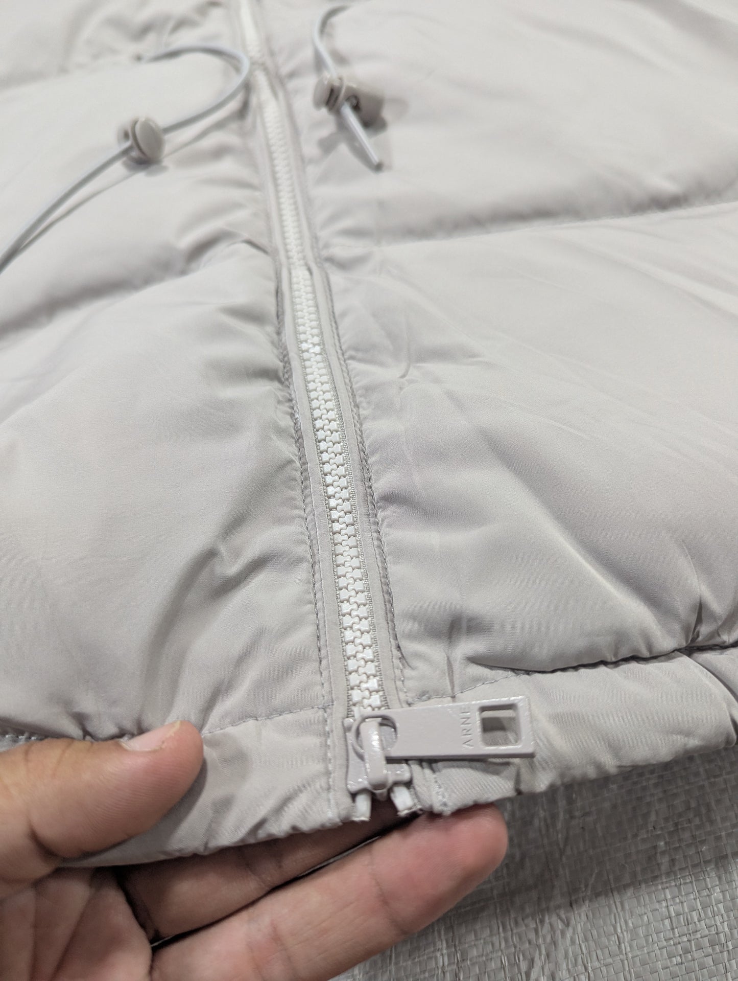 80%Down, 20% Feather puffer jacket