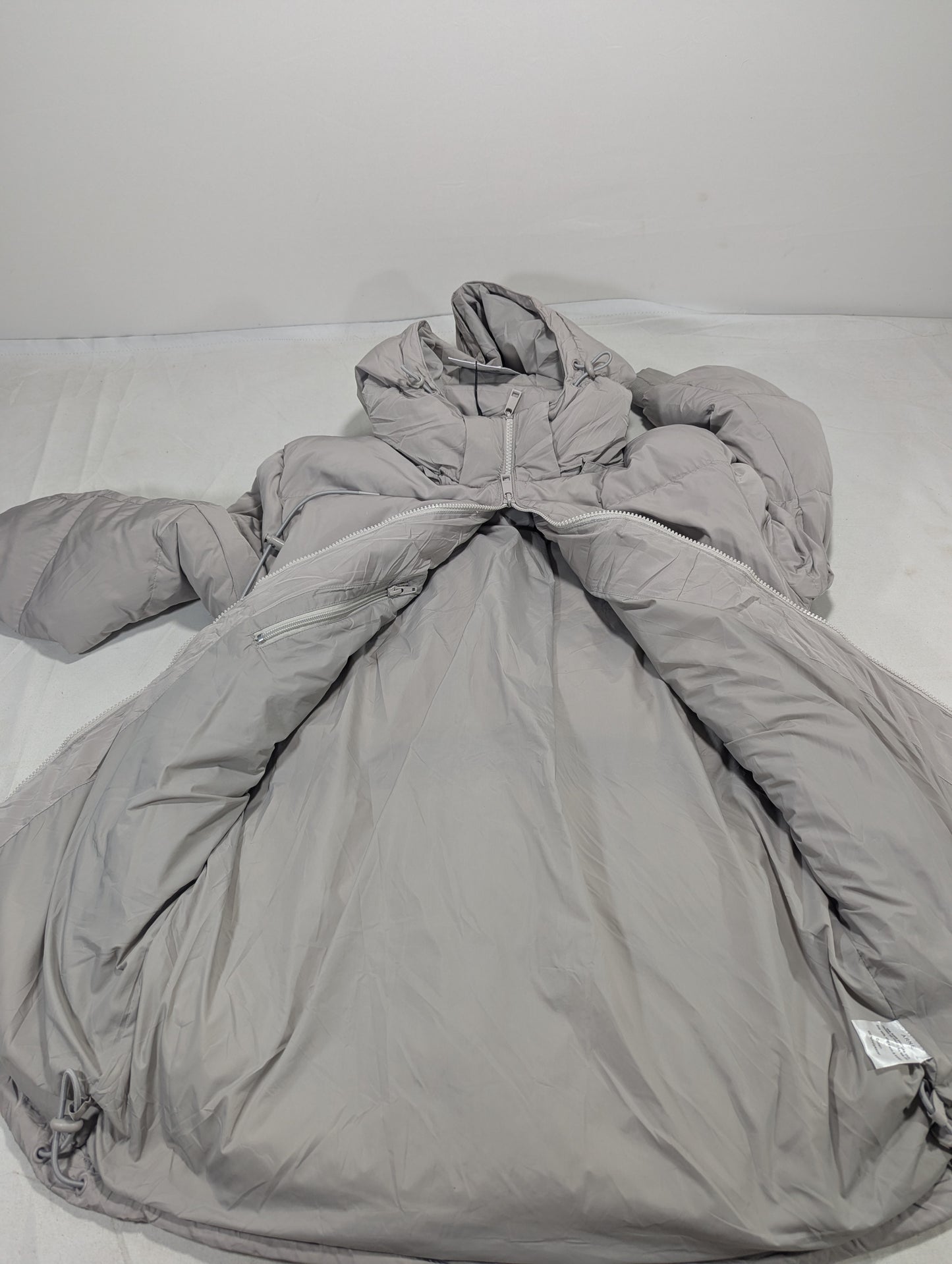 80%Down, 20% Feather puffer jacket